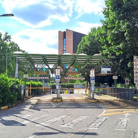 Appartam Liberty In Porta Susa Parcheggio Torino Kültér fotó